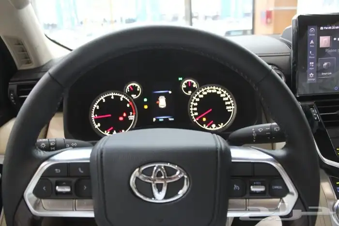 تيوتا لاند كروزر GXR L4 10