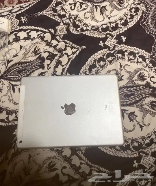 ايباد للبيع اقبل بدل 3