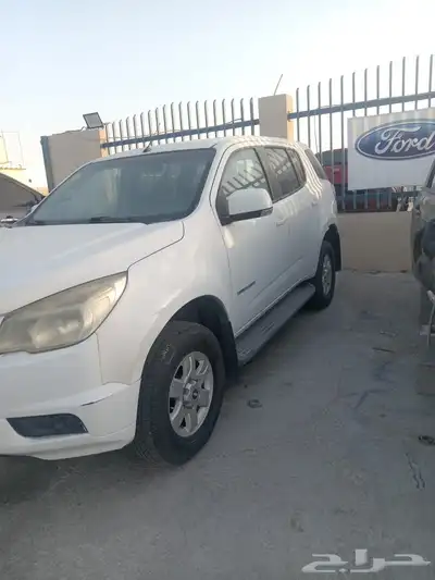 بليزر قطع غيار فقط تشليح الرحاب 2013 2