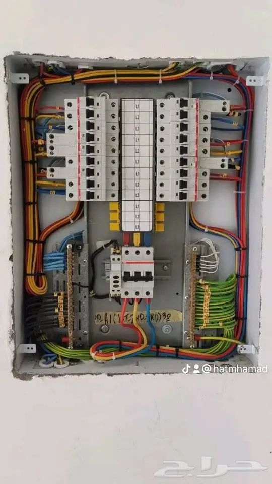 كهربائي وسباك عماير ومحلات 1