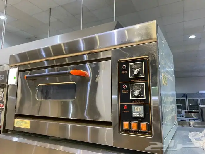 فرن بيتزا يون كيو بأحجام مختلفة 2