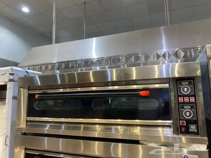 فرن بيتزا يون كيو بأحجام مختلفة 3