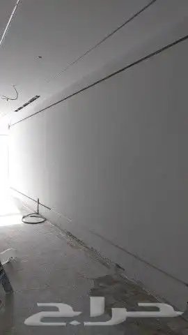 المعلم عبداللة مقول جده موجود فى حى السلامة كهرباء و ودهنات 1