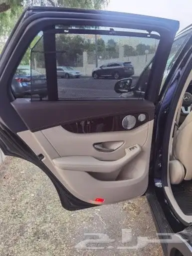 مرسيديس GLC 300 4matic suv موديل 2020 21