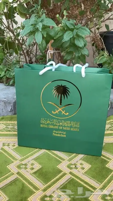 مطابع بوكسات علب كراتين كروت فواتير استكرات لوحات 13