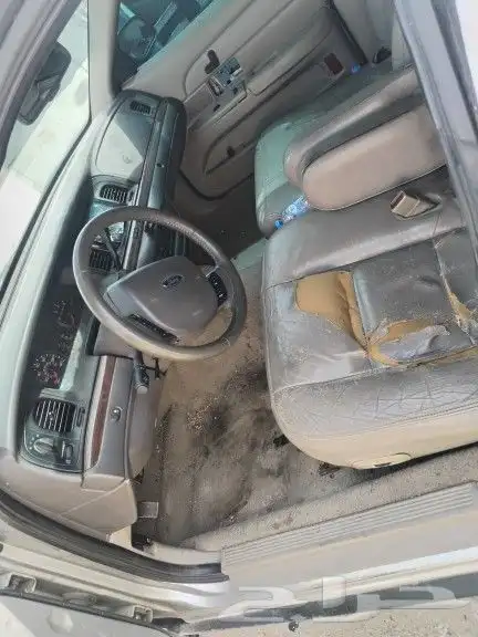 فورد 2006 فكتوريا قطع غيار 6