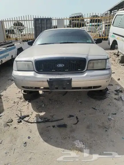 فورد 2006 فكتوريا قطع غيار 3