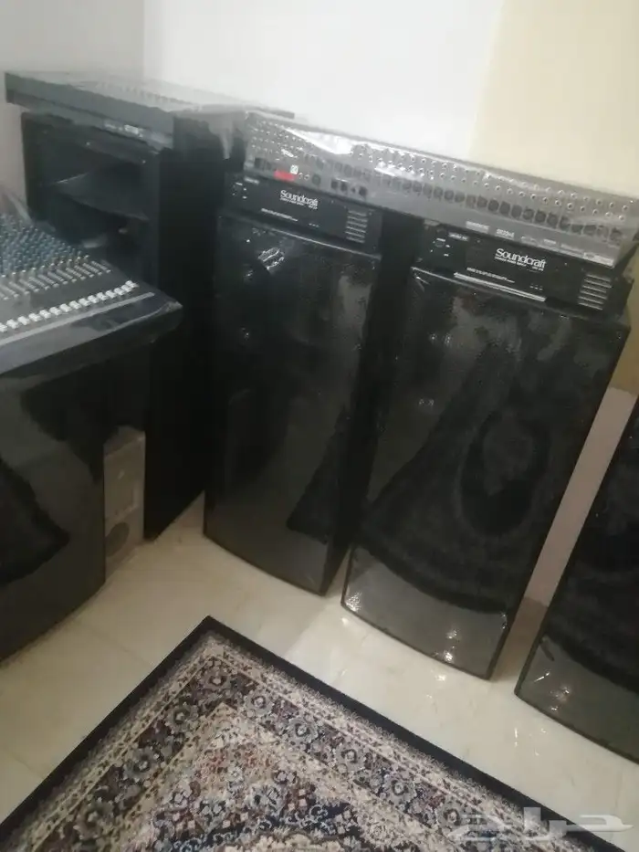 نتشرف بخدمتكم ونقدم مايرضيكم من احدث الاجهزه الصوتيه 6