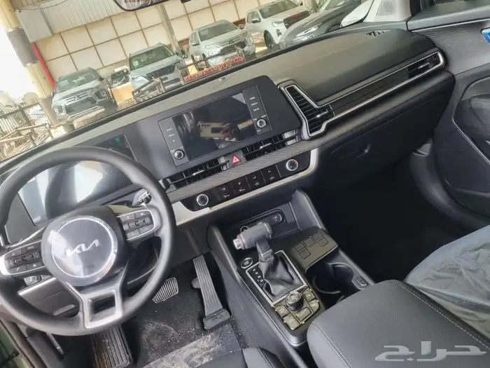 كيا سبورتاج 2024ستاندر 1.6سي سي 7