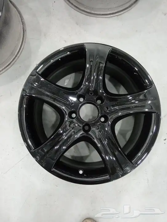 جنوط مرسيدس للبيع ع الشرط... خاليه من اي عيوب 1