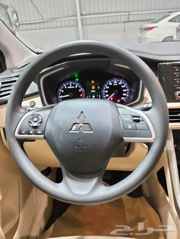 متسوبيشي اكسبندر نص الفل موديل 2024 6