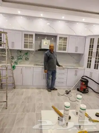 معلم جبس بورد و اسمنت بورد وفني ديكور شغل بالميزان الليزر 47