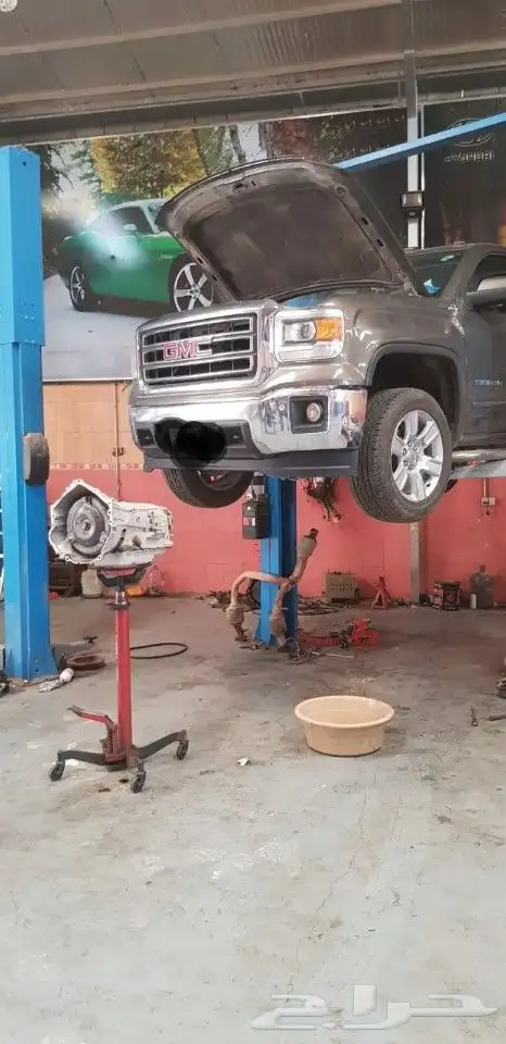 ورشة مختص سيارات جمس 4