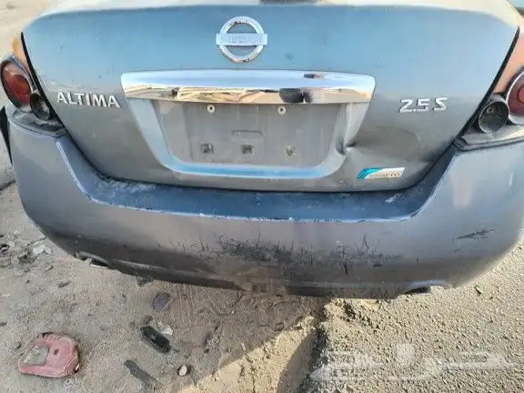 تشليح نيسان التيما قطع غيار 1