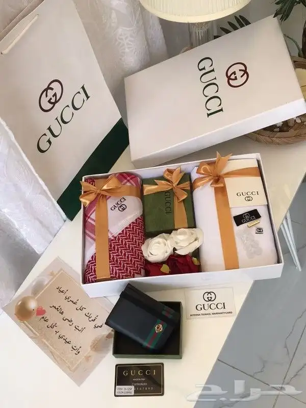 طقم قوتشي رجالي   مكون من   قماش صيفي كوري  النوعيه نص وا 5