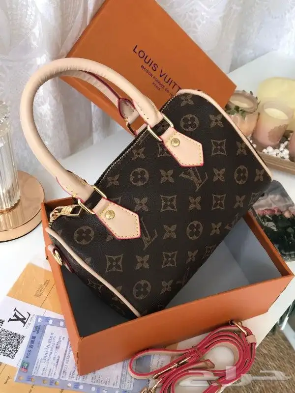 هداياء رجالي نسائي جميع الماركات لطلب وتساب 40