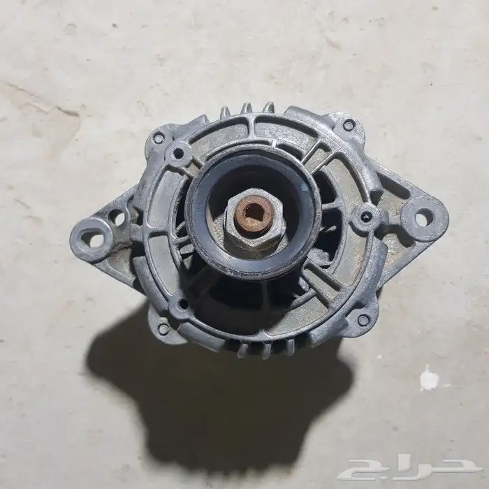 للبيع قطع افيو 2005 مستخدمه ونظيف 6