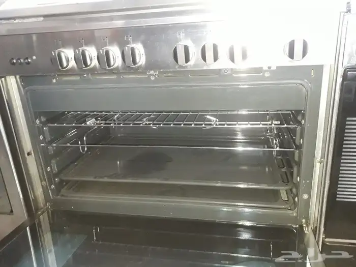 غازات إيطالية مستعملة نظيفة مشيكة و جاهزة للإستخدام 7