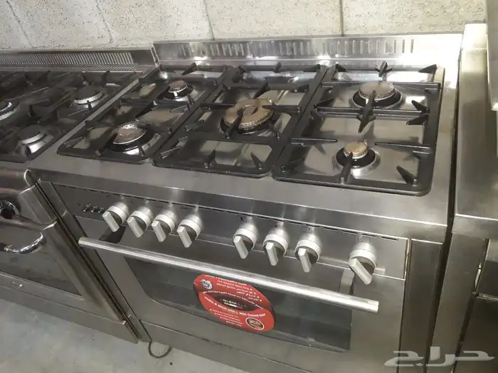 غازات إيطالية مستعملة نظيفة مشيكة و جاهزة للإستخدام 4