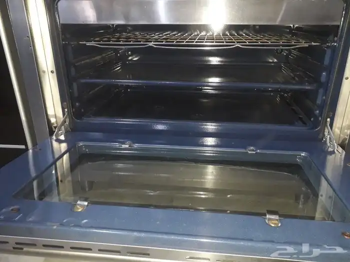 غازات إيطالية مستعملة نظيفة مشيكة و جاهزة للإستخدام 24