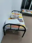 اسره عمال حديد دورين ودور دواليب حديد وخشب بطانيات مخدات مرا 7