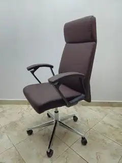 بيع اثاث مكتبي جديد كل المقاسات والموديلات متوفره بأفضل الاس 4