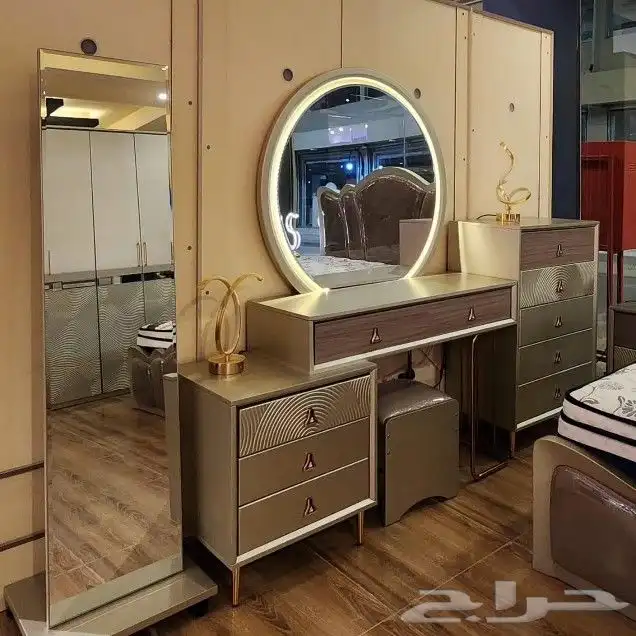 غرف نوم حديثة فخمة بأسعار منافسة 15
