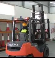 رافعات شوكية للإيجار 2