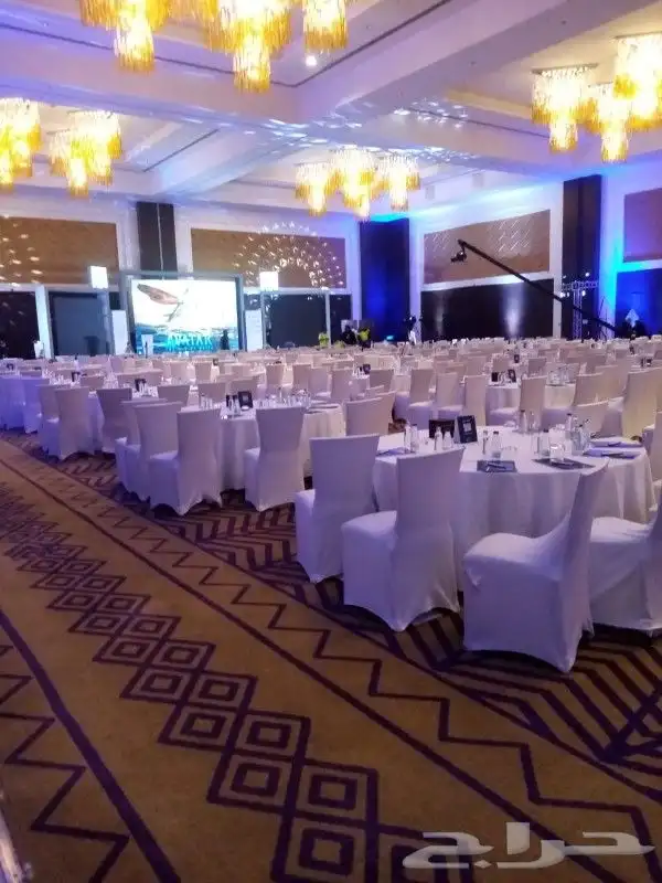 تاجير شاشات 4