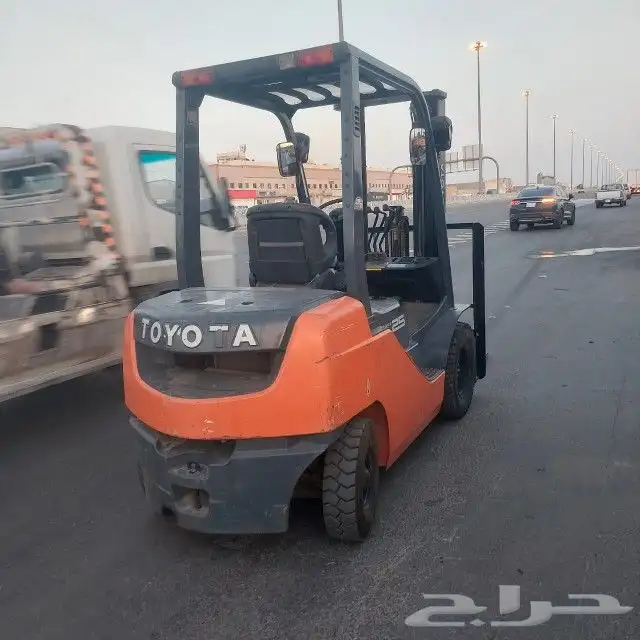 رافعه شوكيه لايجار شهري يومي 5
