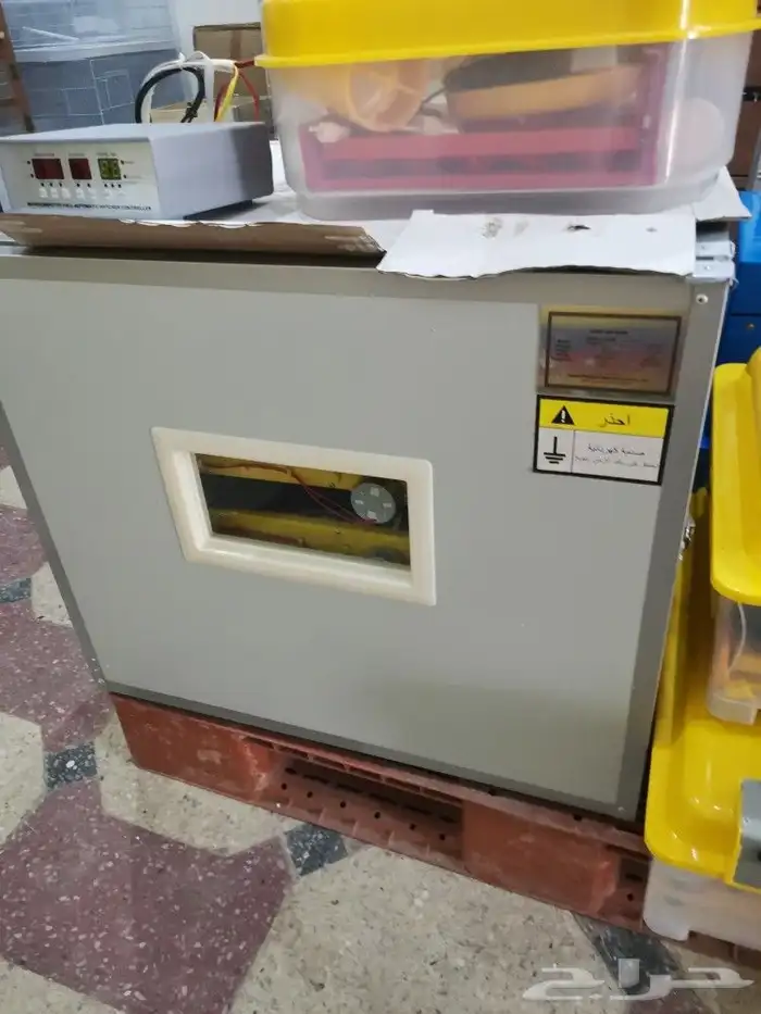 فقاسة ونتافة وقطع غيار 1