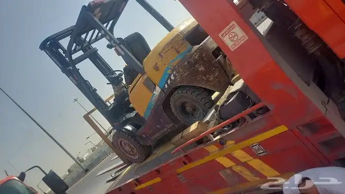 تأجير رافعات شوكيه وكرينات وفوركلفت سكينه سيزرلفت مان ليفت 7