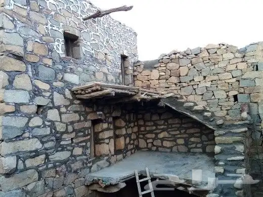 معلم حجر بنيان بلبكلين ترميم بيوت قديمه تلبيس حجر تنومه 3