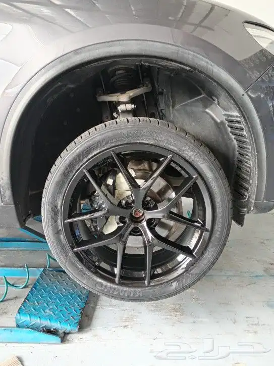 رش الجنوط ومسح ماسي للجنوط.. متخصصون في جنوط السيارات 2