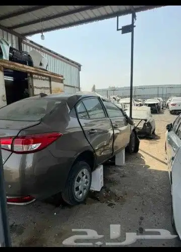 لقطع التويوتا تشليح وتوفير جميع القطع تويوتا هوانداي 15-22 4
