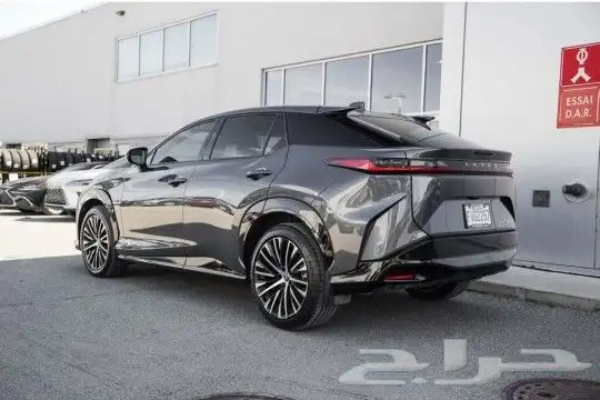 لكزس ار زد لاكجري كهربائي Lexus RZ 450e Luxury موديل 2024 3
