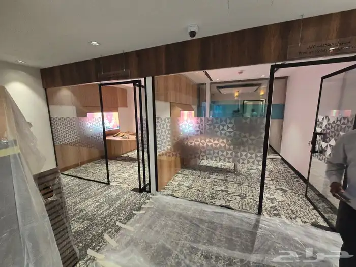 قواطع زجاج سكريت مكاتب قزاز سكريت قواطع 3