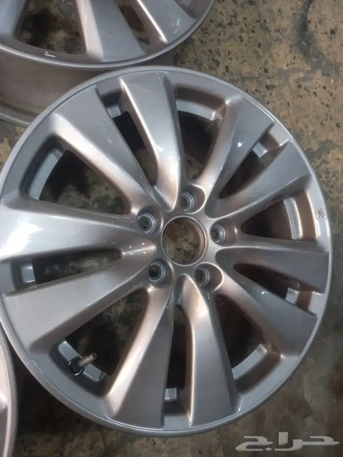 جنوط هوندا اكورد موديل 2012 مقاس17 اصلي وكاله 7