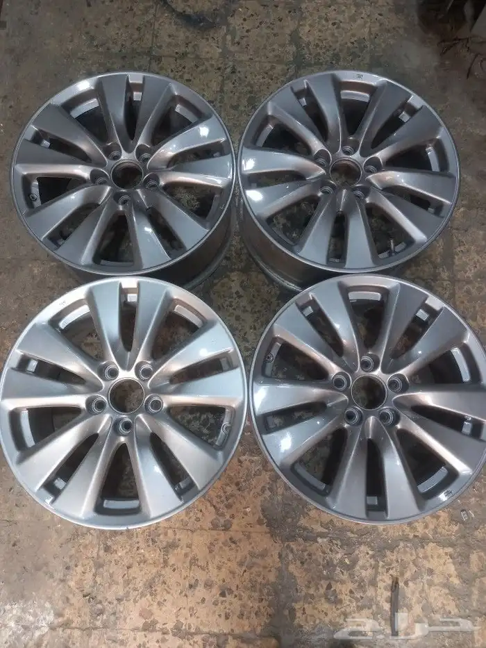 جنوط هوندا اكورد موديل 2012 مقاس17 اصلي وكاله 1