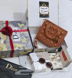 هدايا نسائيه فاخره بوكسات مرتبه ومغلفه 7