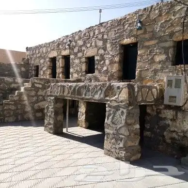 مقاول حجر بنيان بلبكلين ترميم بيوت قديمه تلبيس حجر تنومه تكح 4