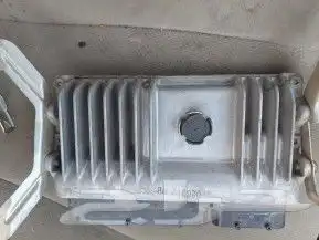 للبيع قطع غيار تويوتا كورولا من 2008 الى 2019 0