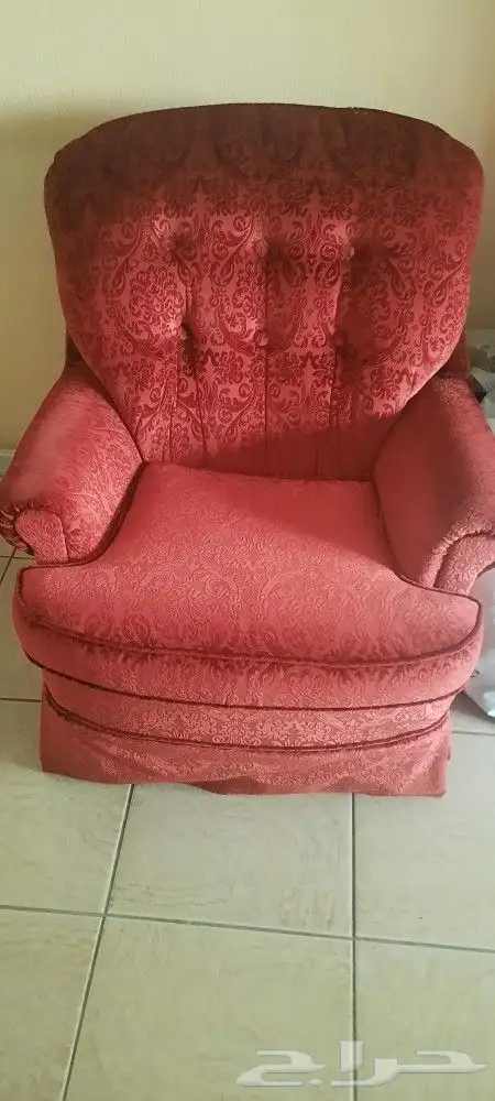 كرسي استرخاء بحالة ممتازة 2