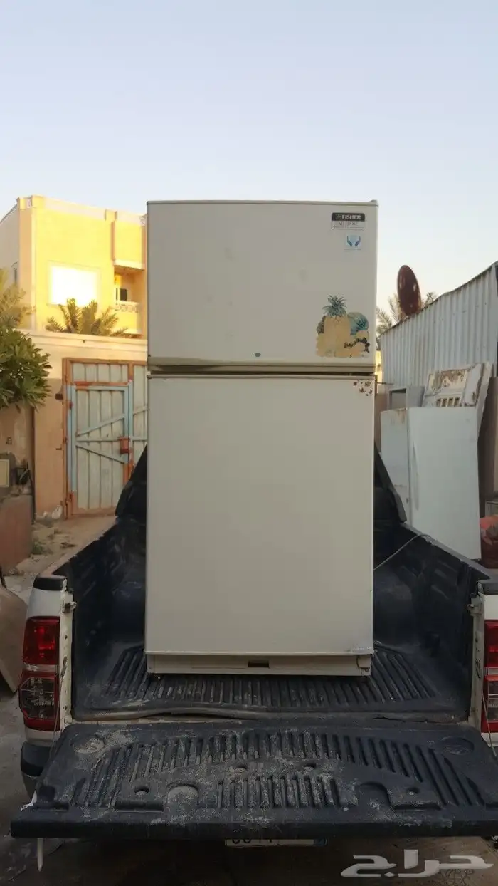 ثلاجة يابانية كبيرة جدا جدا وبارده. الاحساء 0