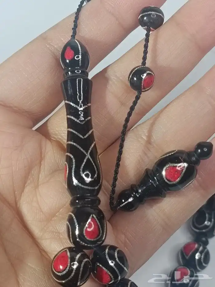 سبحة فاخرة يسر حجازي طبيعي بحر احمر مطعم فضة وكسر مرجان 2