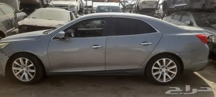 مكينه و جربكس ماليبو و غطع غيار 1