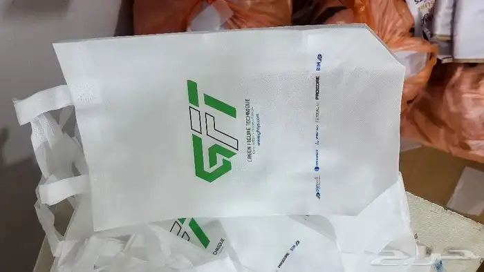 طباعه وتطريز تيشرتات وبلوفرات وجميع اعمال الطباعه 55