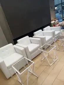 تاجير كراسي طاولات كوكتيل كراسي كراسي تلبيسه كراسي شفاف طاول 10