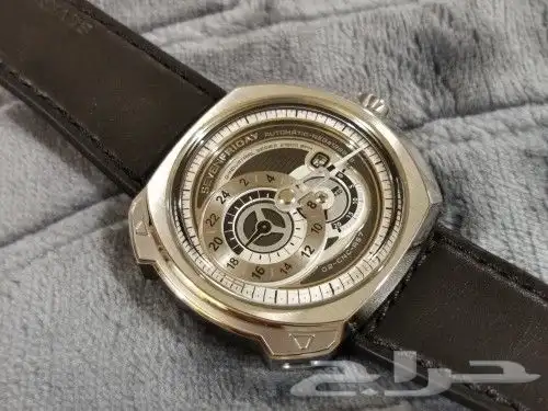 ساعة سفن فرايدي السويسرية 16