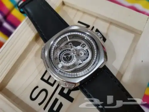 ساعة سفن فرايدي السويسرية 13